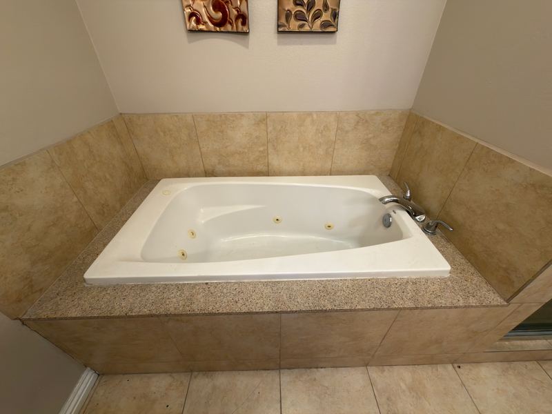 73549 Broadmoor Drive, Thousand Palms CA &mdash; photo 16 of 28