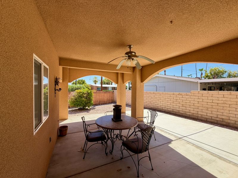 73549 Broadmoor Drive, Thousand Palms CA &mdash; photo 23 of 28